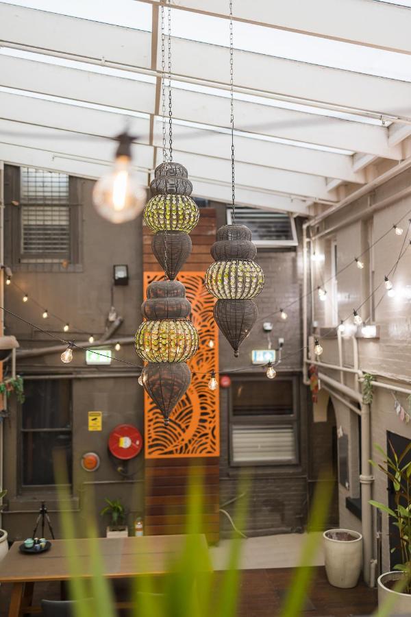 London Plane Backpackers Hostel Sydney Exterior photo