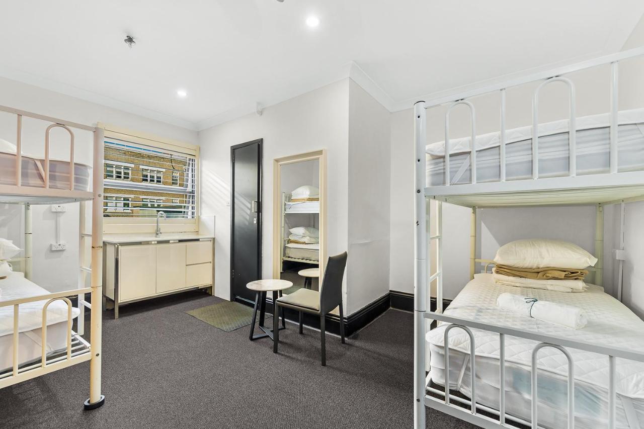 London Plane Backpackers Hostel Sydney Exterior photo