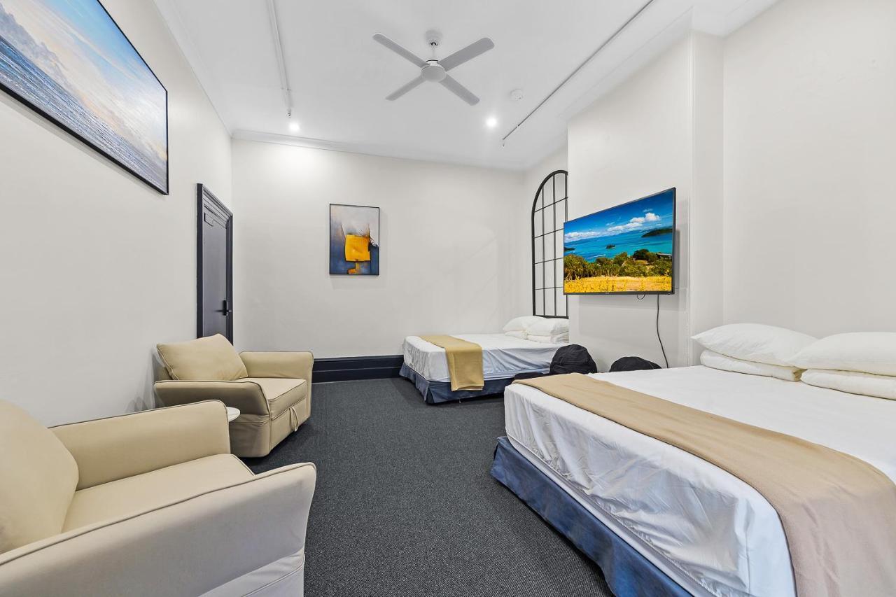 London Plane Backpackers Hostel Sydney Exterior photo